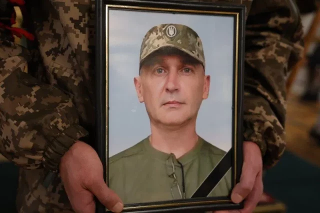 image У Луцьку встановлять меморіальні дошки Віталію Бондаруку, Георгію Плісаку та Геннадію Шепетюку