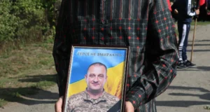 Громада попрощалася з полеглим захисником Миколою Собчуком