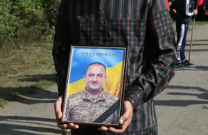 Громада попрощалася з полеглим захисником Миколою Собчуком