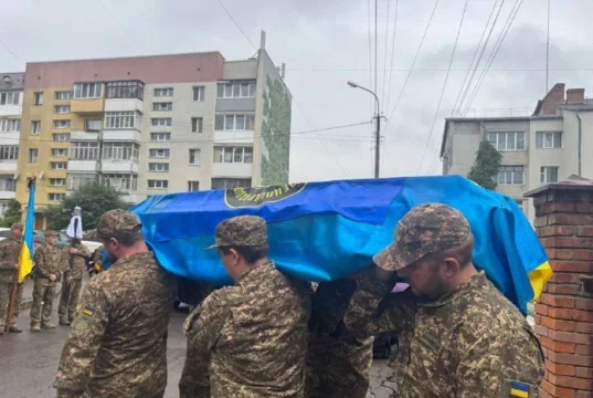 У Луцьку попрощалися із захисником Романом Григор’євим