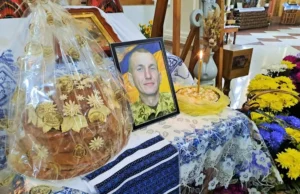 У Ковелі попрощалися із захисником України Дмитром Бештою У Ковелі попрощалися із захисником України Дмитром Бештою