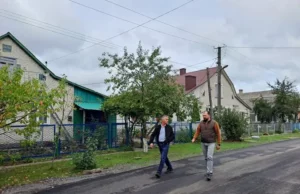 У Ковелі оновлюють дороги в мікрорайоні Брестської