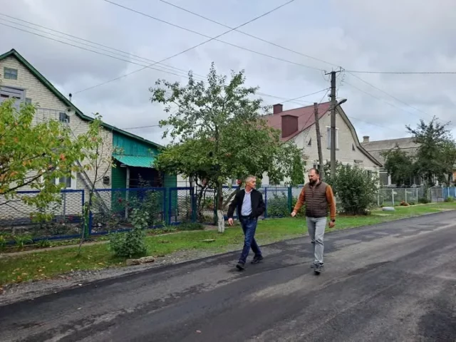 image У Ковелі оновлюють дороги в мікрорайоні Брестської