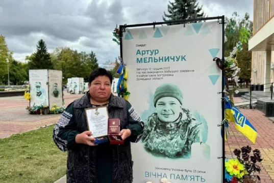 Трьох захисників із Нововолинської громади посмертно нагородили