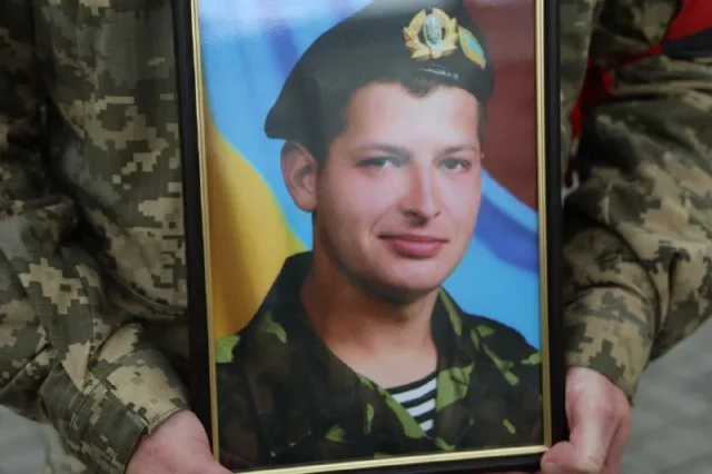 У Луцьку відспівали захисника Олексія Кривова