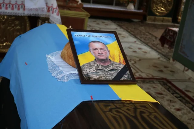 У Горохові попрощалися із захисником України Олександром Трофимюком