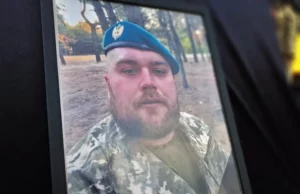 У Ковелі попрощалися з морським піхотинцем Павлом Коломійчуком У Ковелі попрощалися з морським піхотинцем Павлом Коломійчуком