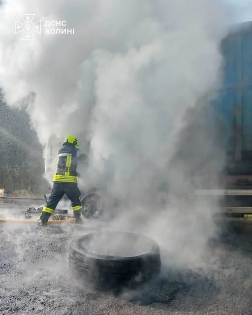 image Поблизу села Воля у Ковельському районі загорівся вантажний автомобіль