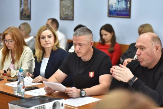 image У Луцьку планують спрямувати 25 млн грн на підвищення зарплат освітянам