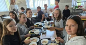 У ліцеї села Вербка всіх учнів безкоштовно годують гарячими стравами