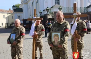 У Луцьку попрощалися із захисниками Василем Тихим та Максимом Василевським