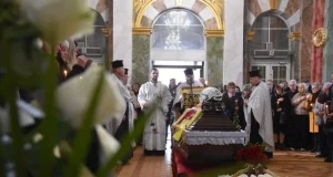 У Луцьку попрощалися з полеглим захисником України Романом Максимюком