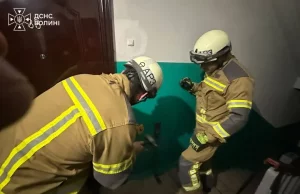 На Волині рятувальники двічі відкривали квартири для медиків