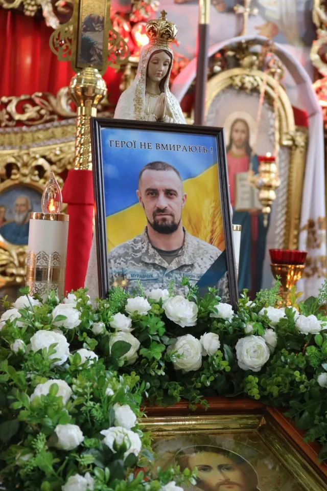 У Горохові попрощалися з ветераном війни Василем Муравчуком