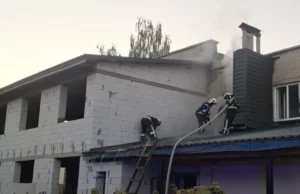 На Волині рятувальники за добу ліквідували п’ять пожеж у приватному секторі На Волині рятувальники за добу ліквідували п’ять пожеж у приватному секторі
