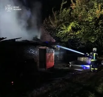 На Волині за добу загасили дві пожежі в приватних господарствах