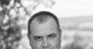 Із Нововолинської громади повідомили про смерть захисника Андрія Єфрємова