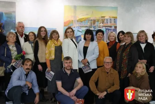 У Луцькій художній школі відкрили меморіальну дошку Петру Сензюку