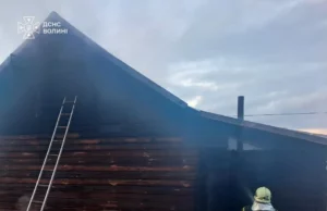 На Волині за добу загорілися дві господарські споруди