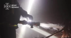 У Луцькому районі через російську атаку загорілося приватне підприємство