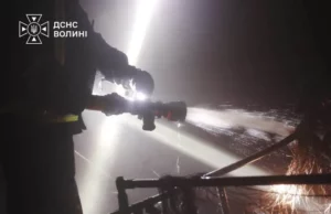У Луцькому районі через російську атаку загорілося приватне підприємство